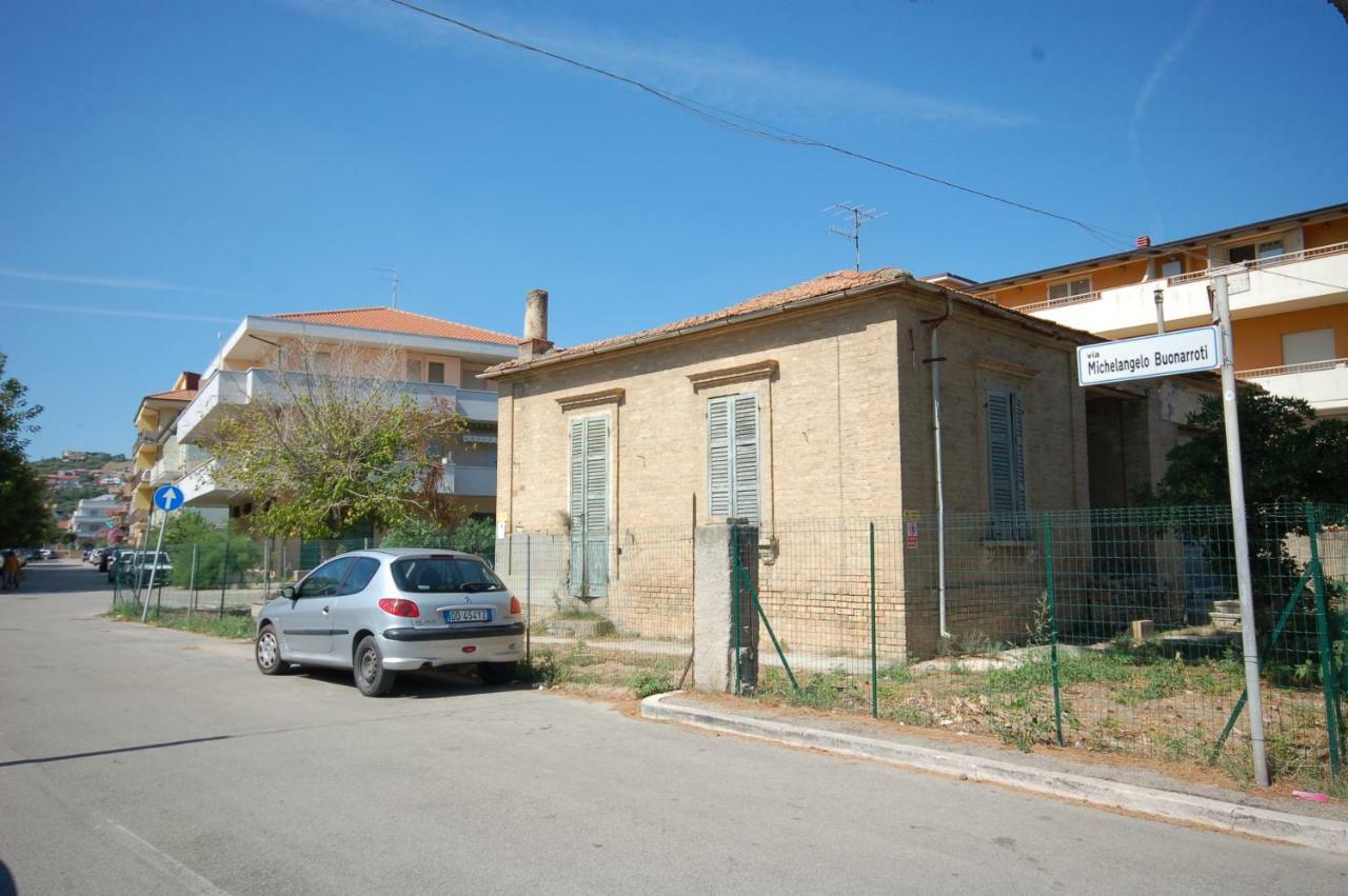 Appartamento Al Mare A Silvi Marina Exterior foto